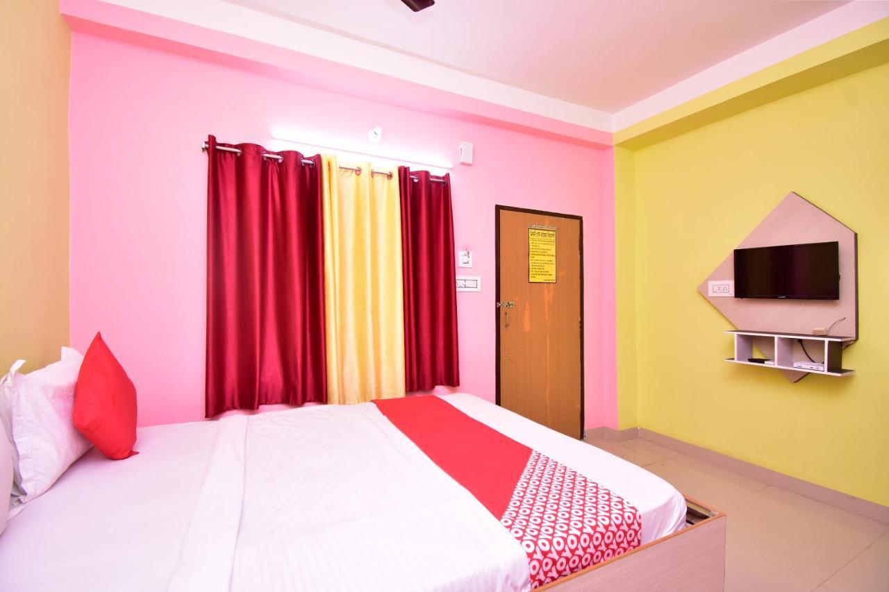 Oyo 16609 Trinayani Guest House Tarapith Exterior photo